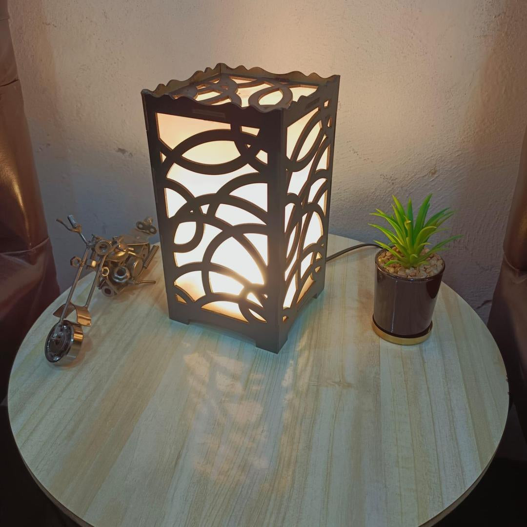 🪵 Unique Design Wooden Side Table Lamp