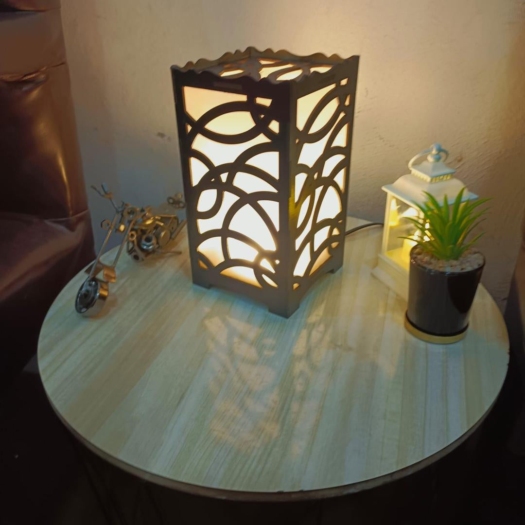 🪵 Unique Design Wooden Side Table Lamp
